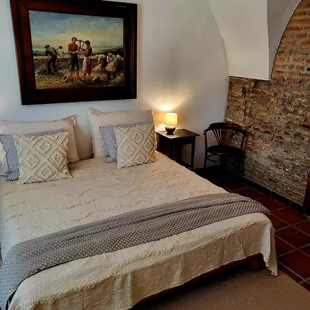 Апартаменты Brick House *